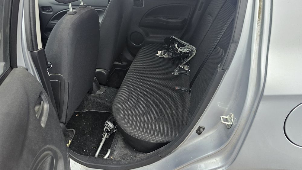 Mitsubishi space star 1.2  на части