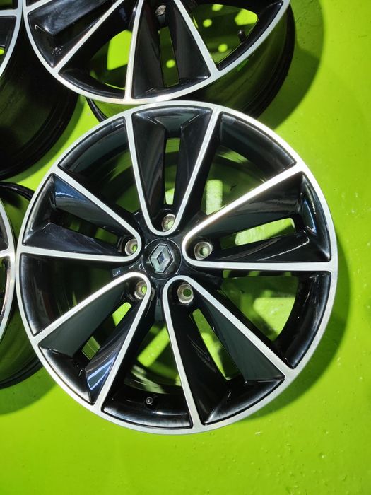 17 5x114.3 Renault лети джанти 5х114.3 рено