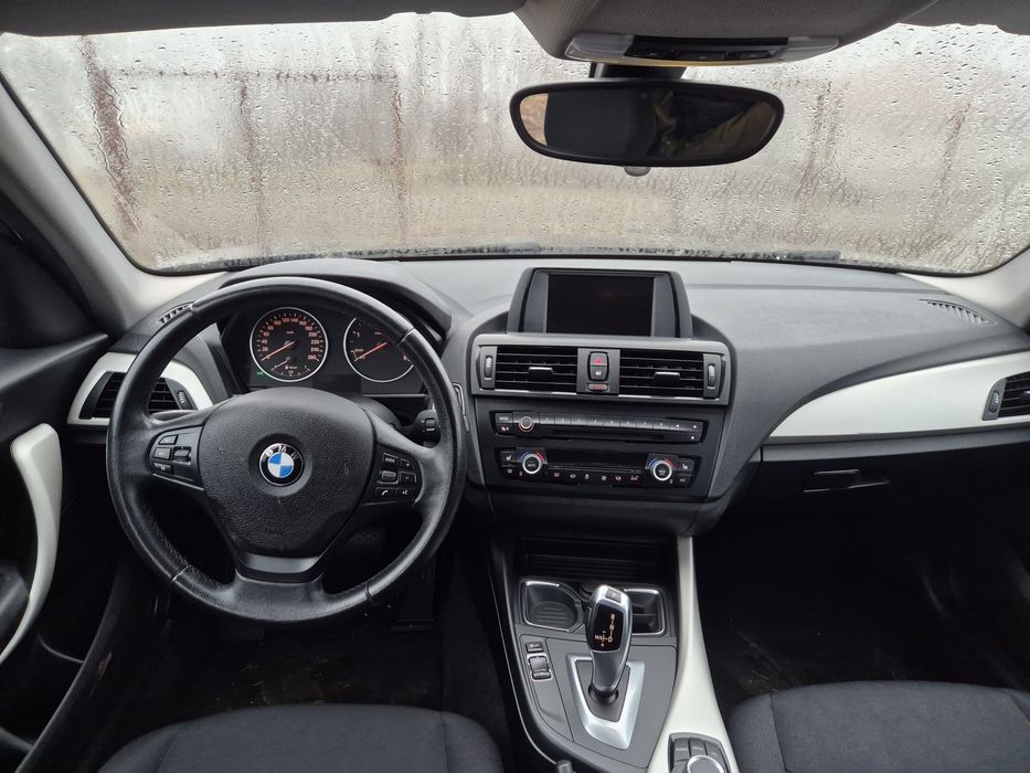 Bmw 120 d*Automată* Bi-Xenon 184 CP Euro 6