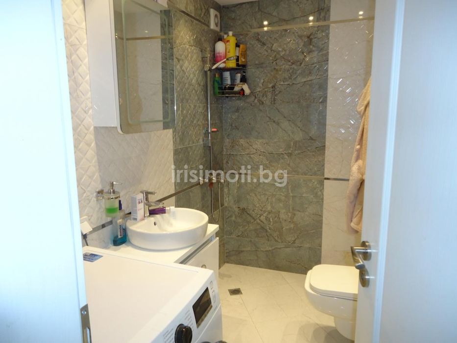 Дава се под наем Тристаен апартамент в София, Оборище - 70 кв.м за 820 € - Снимка #6