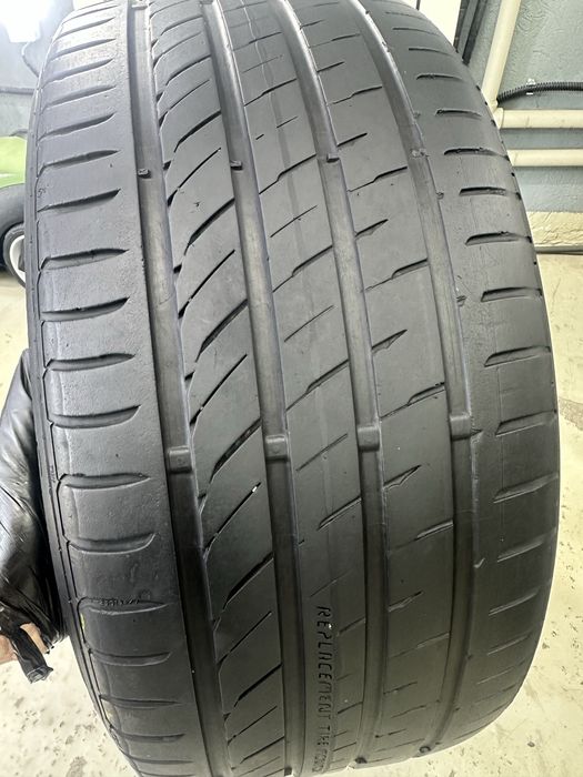 Шина 245/40R18 (1шт)