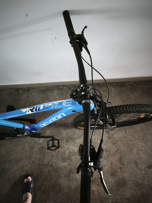 Bicicleta devron rockshox