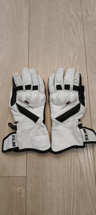 Мото екипировка различни модели