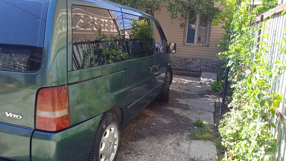 Продам Мерседес вито 2001гв