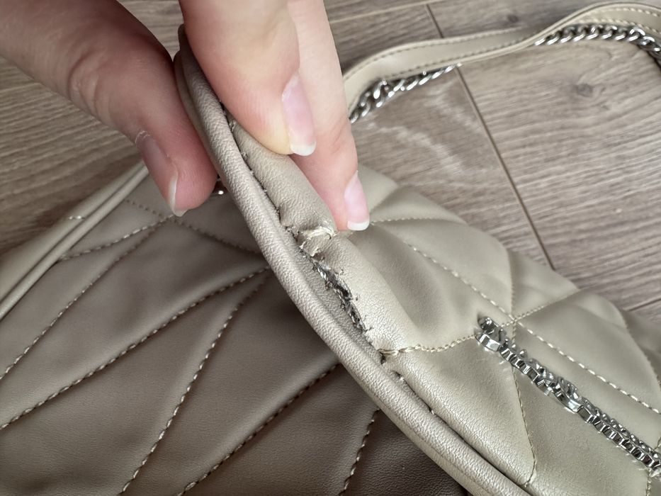 Geanta crem juicy couture