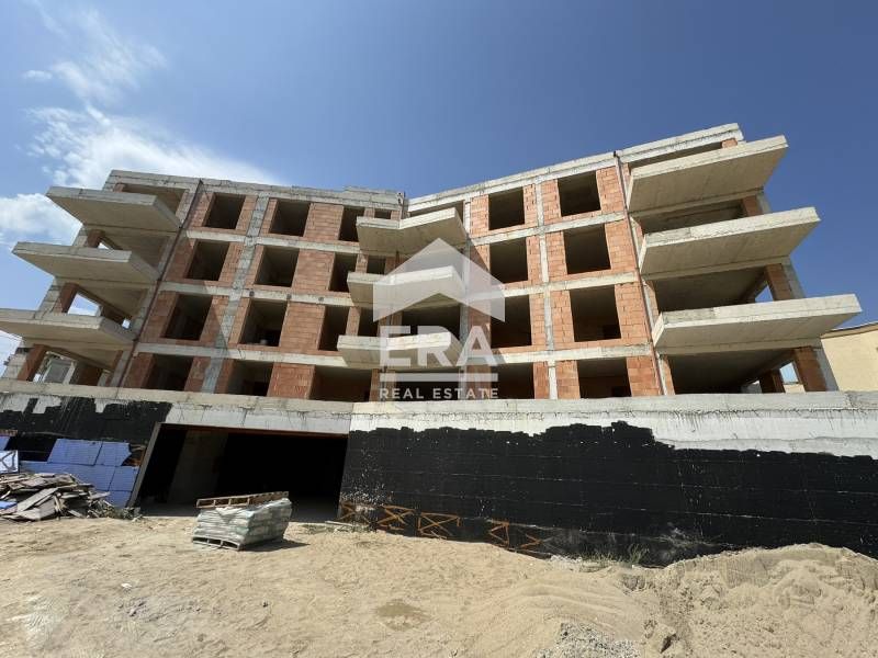 Продава се Двустаен апартамент в Варна, Виница - 61 кв.м за 1638 €/кв.м - Снимка #5