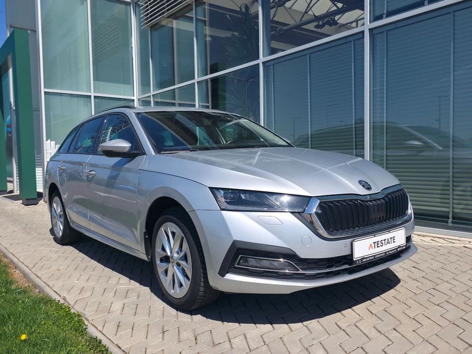 SKODA Octavia Combi 2023 — imagine 23