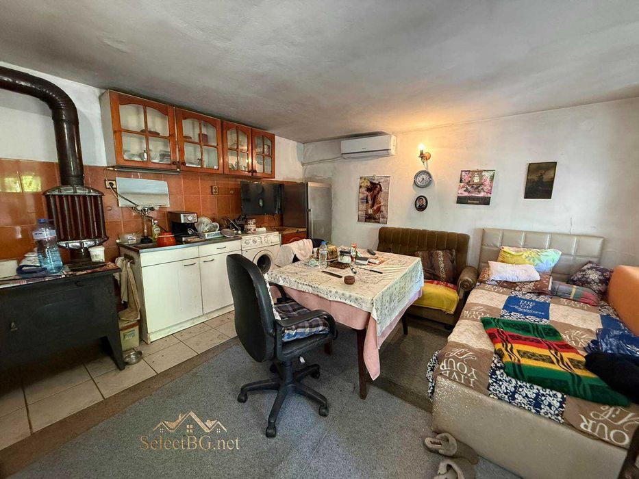 Продава се Къща в с. Самоводене, Област Велико Търново - 140 кв.м за 572 €/кв.м - Снимка #3