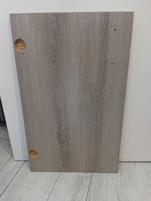 Мебелни вратички