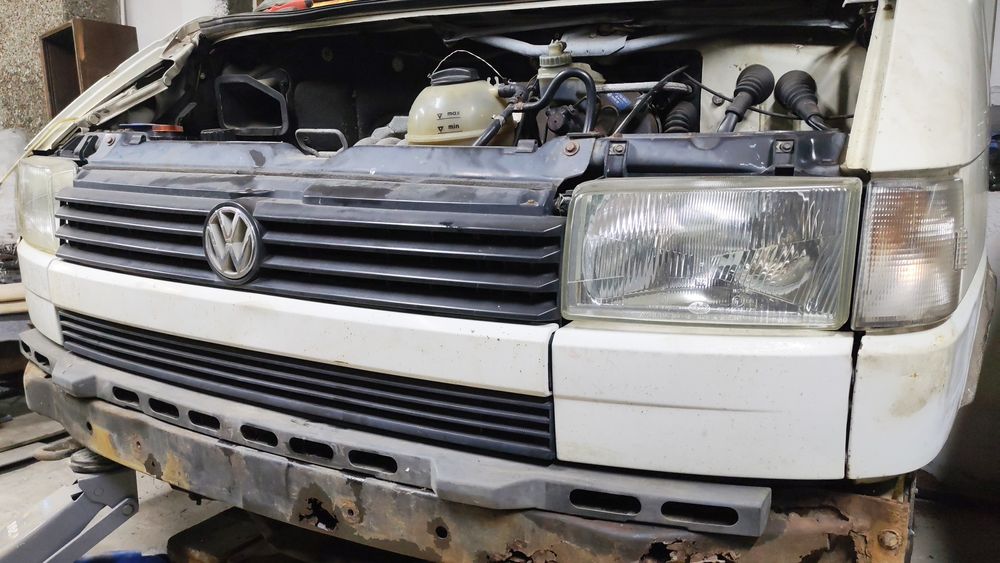 Фары на Фольксваген Т4