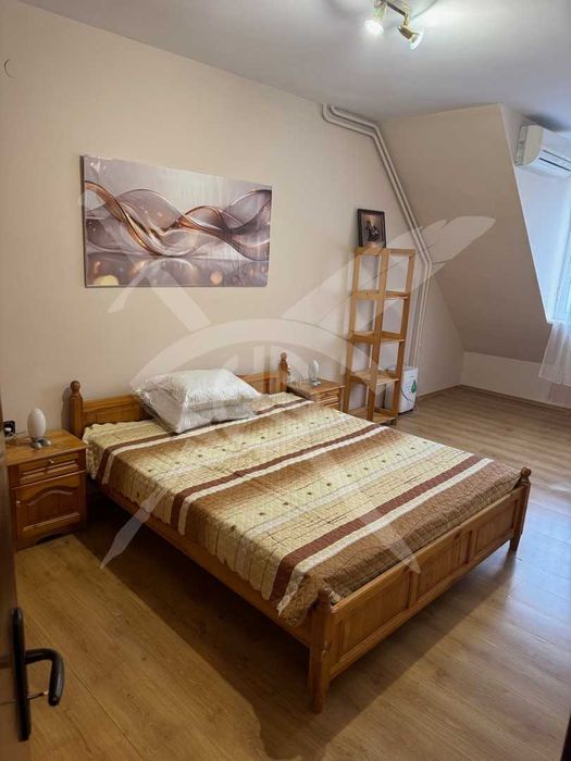 Дава се под наем Тристаен апартамент в София, Стрелбище - 111 кв.м за 760 € - Снимка #1