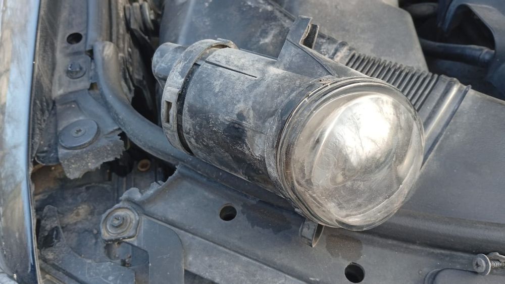 Б/у туманик пасат б5+