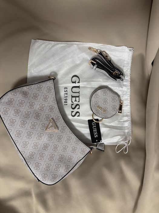 geanta Guess de umar