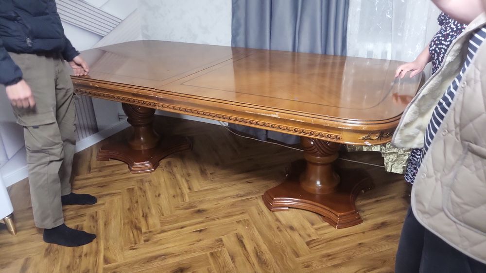 Продам стол чистое дерево