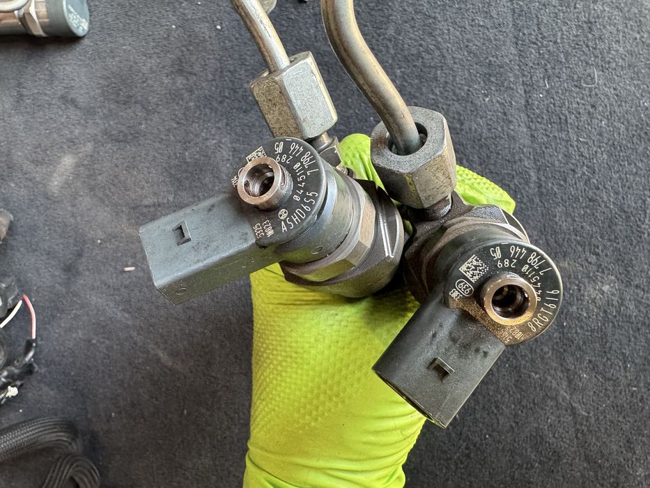 Injectie injector bmw 1.8d 1.6d n47d20c 143cp