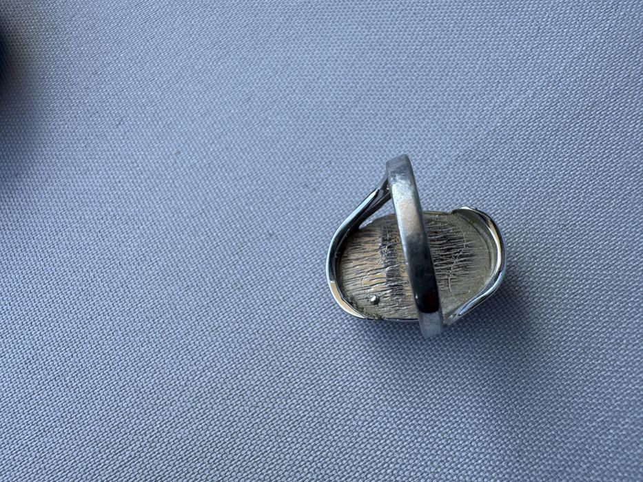 Inel din argint rodiat si cuart roz