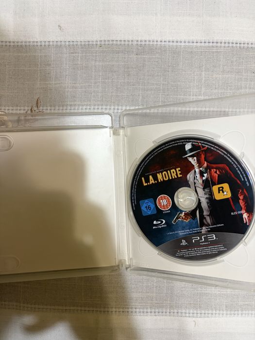 Пакет игри за PS3 с книжки – 25 € (Heavy Rain, L.A. Noire, Saints Row 3)