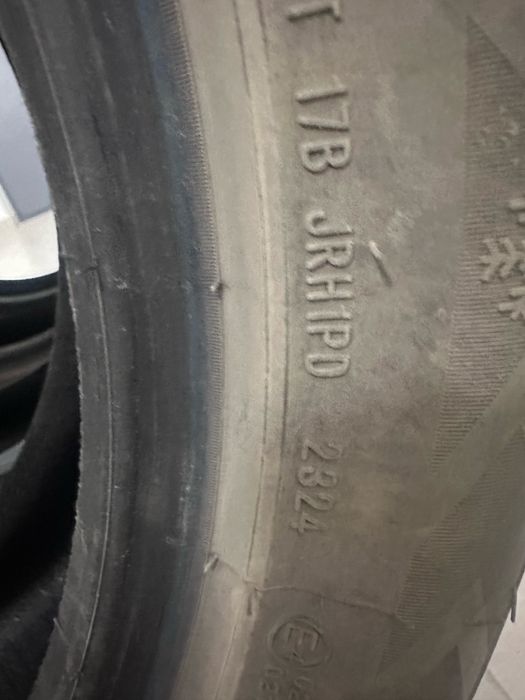 Автошины дата производства 23 неделя , 24 года.