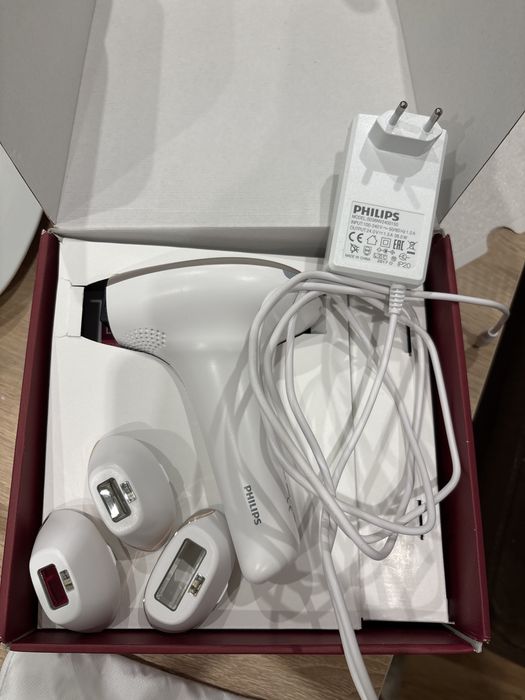 Чисто нов и в гаранция - Фотоепилатор IPL Philips Lumea Advanced SC1998/00, за прецизни зони, тяло и лице, работа с кабел, сензор за цвят на кожата