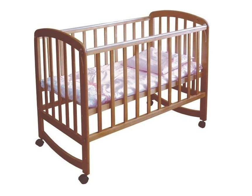 Продаю детскую кроватку