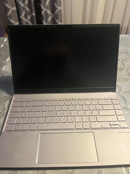 Asus ZenBook um425I