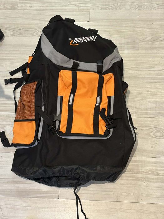 Vând ghiozdan de munte