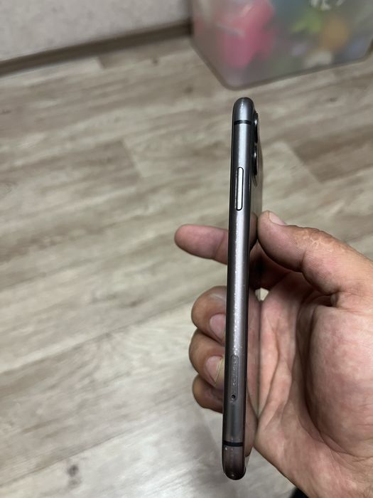 Iphone 11 64г. 70%