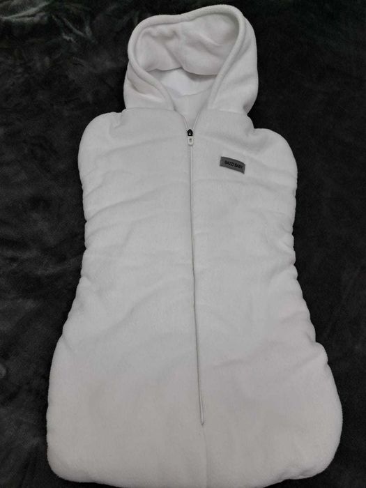 Продам зимний конверт для малышей