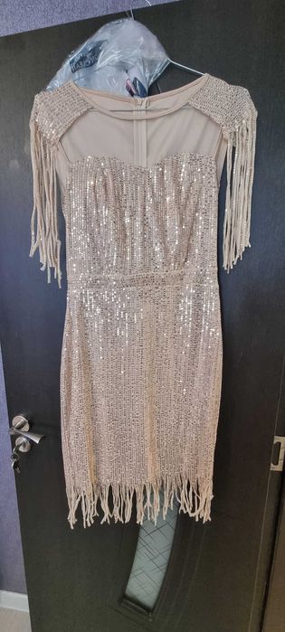 Нежни и красиви рокли