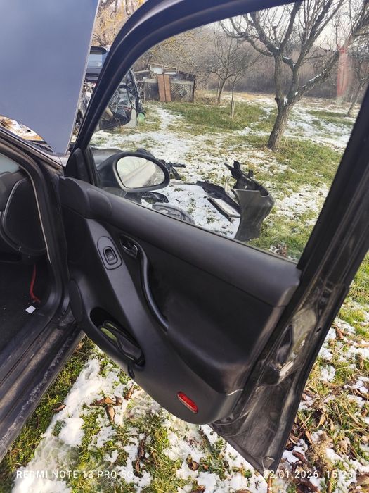 Продавам Сеат Леон само на части