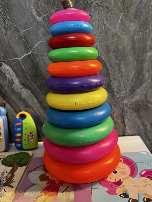 Развивающие игрушки для самых маленьких