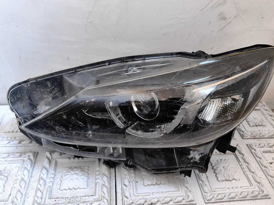 Оригинален фар Мазда 3  Mazda 3 Full Led
