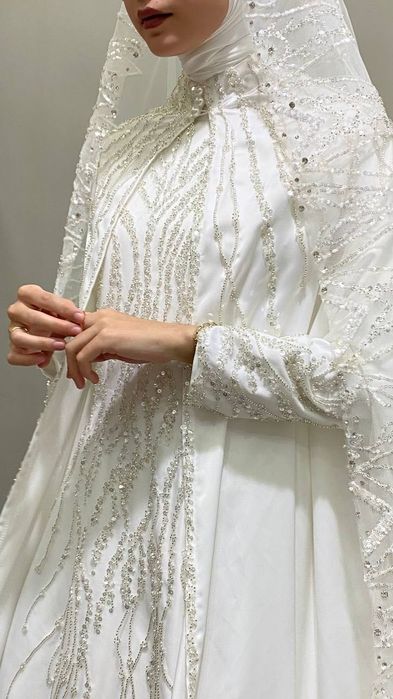 Платье свадебное