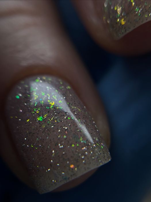 Маникюр с покрытием 5500