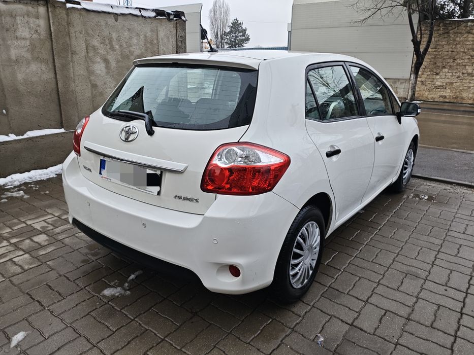 Toyota Auris 98000km REALI