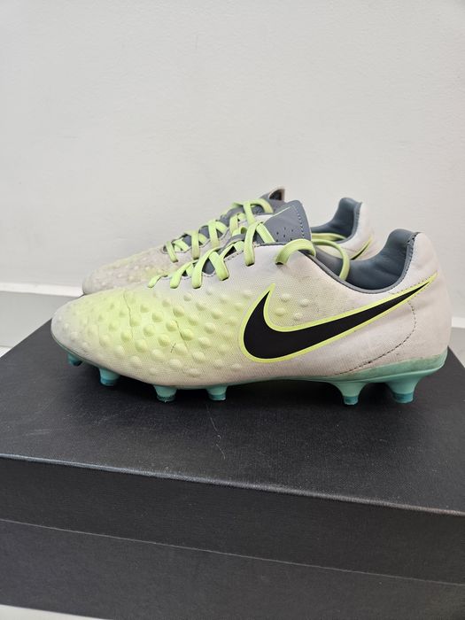 Ghete fotbal profi Nike sintetic iarbă