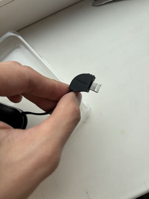 Power bank ( карманная зарядка)