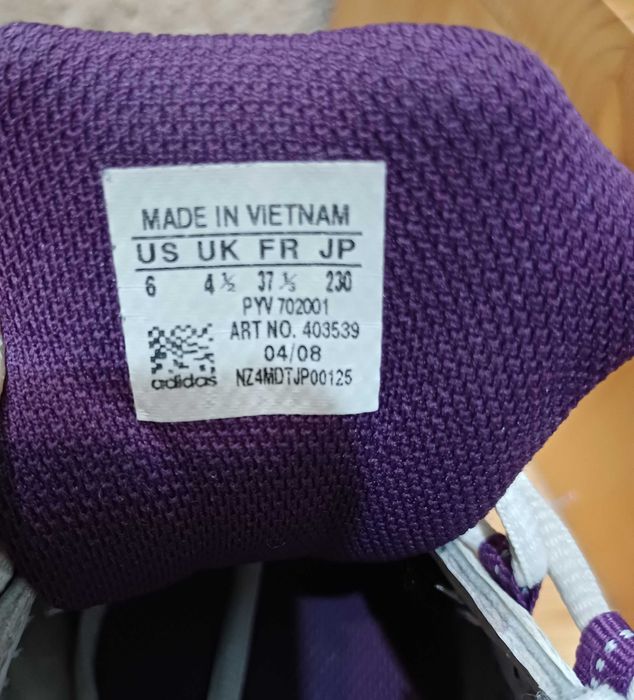 Дамски маратонки ADIDAS, размер 37 и 1/3