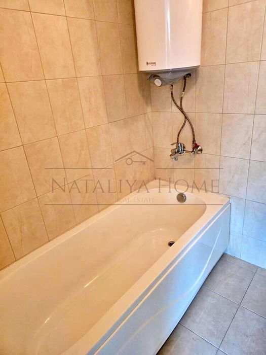 Дава се под наем Двустаен апартамент в Бургас, Сарафово - 54 кв.м за 348.84 € - Снимка #5