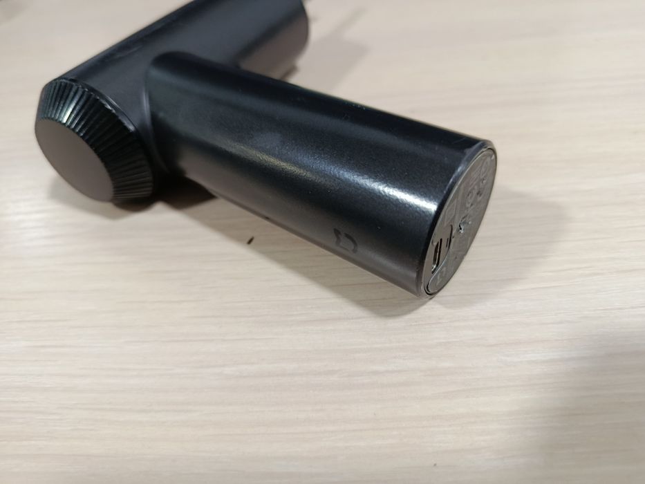 Продам шуруповерт Xiaomi