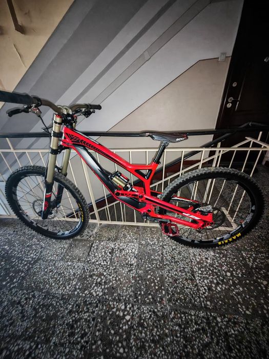 Yt tues Cf pro carbon