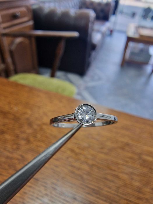 ДИАМАНТЕН Златен Пръстен/Годежен - Заложна къща ГАЛЕРИЯ 65