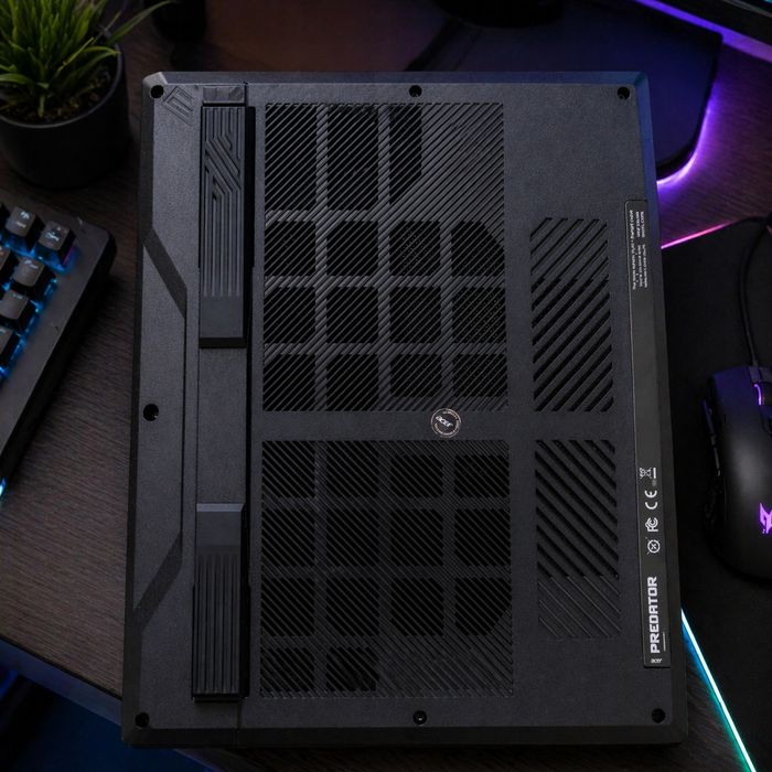 Ноутбук predator neo 16s i9 gen 14 экран 240гЦ все пломбы на месте