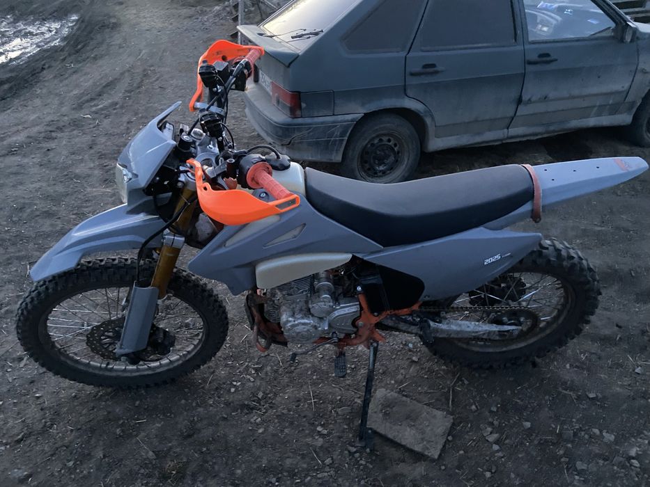 Продам эндуро мотоцикл