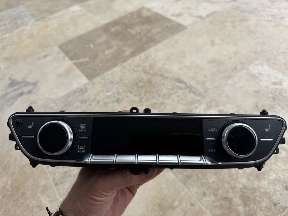 Climatronic-panou clima Audi A4 B9