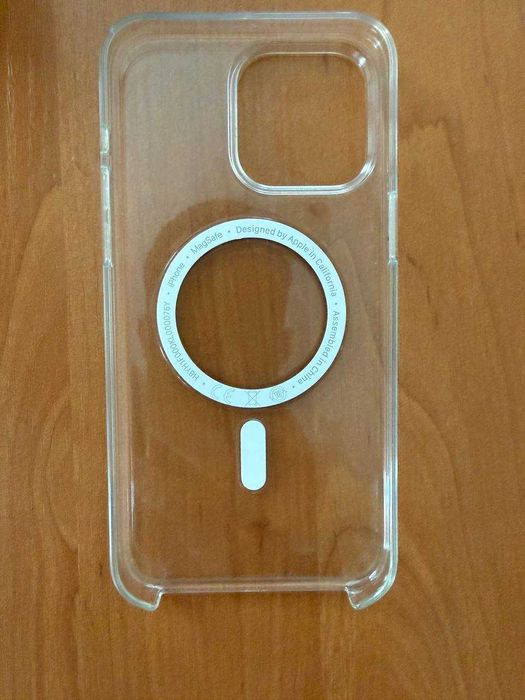 Husă Originală Apple Clear Case cu MagSafe – iPhone 15 Pro Max