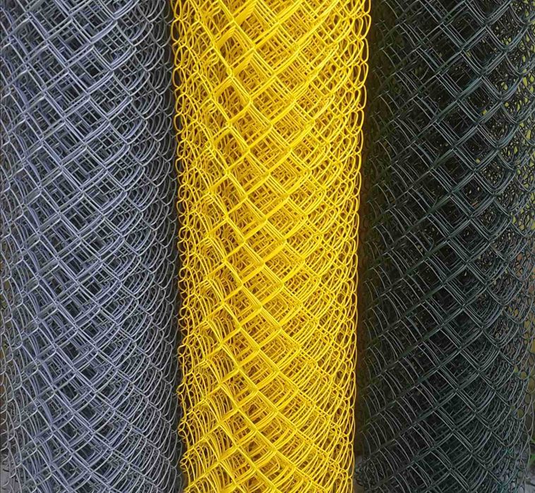 ЗДРАВА Оградна мрежа с PVC покритие