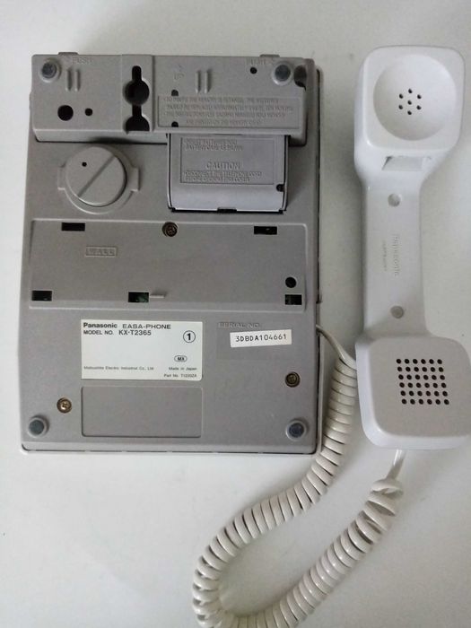 Стационарен телефон Panasonic KX - T2365-японски.