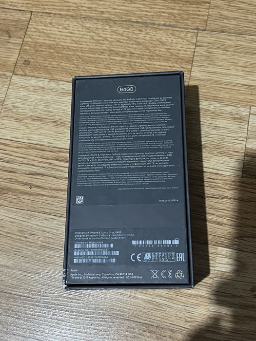 Продам айфон 8 черного цвета