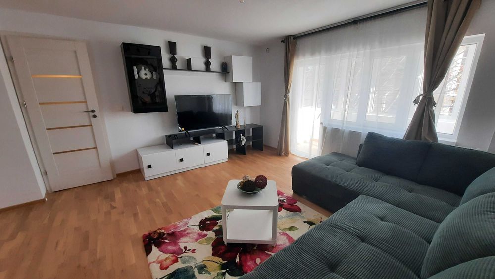 Proprietar inchiriez apartament cu 2 camere
